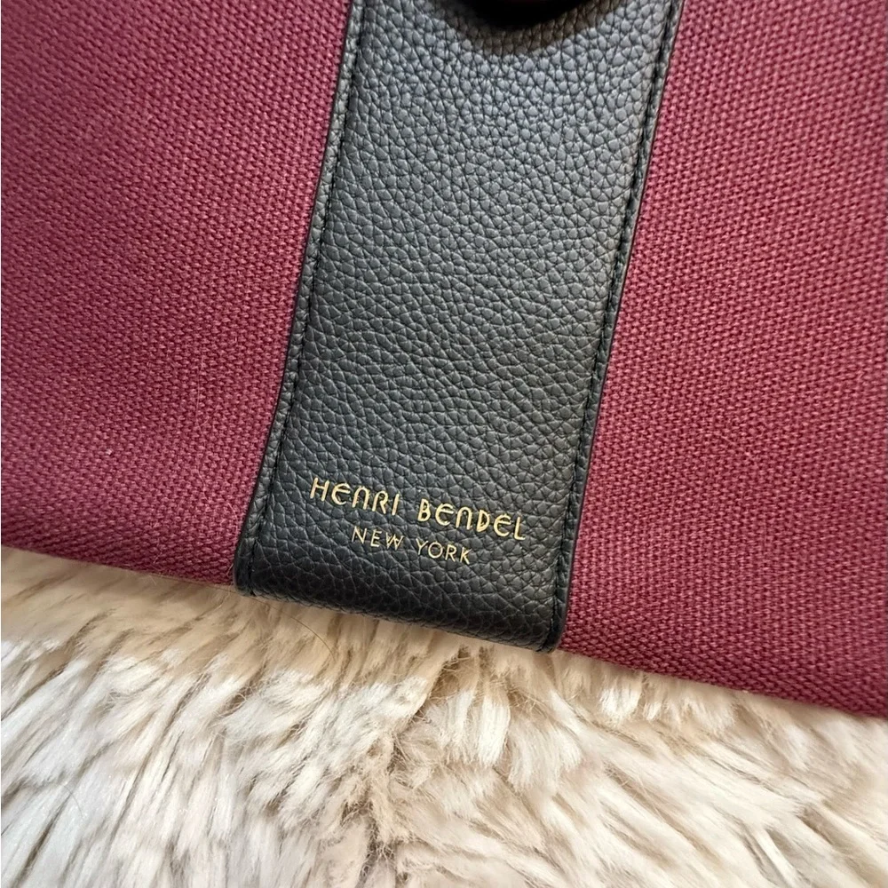 Henri Bendel Iconic Maroon Black White Zip Closure Cosmetic Bag or Small Clutch